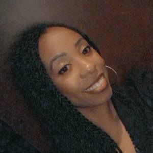 Meet your Posher, Raquelle